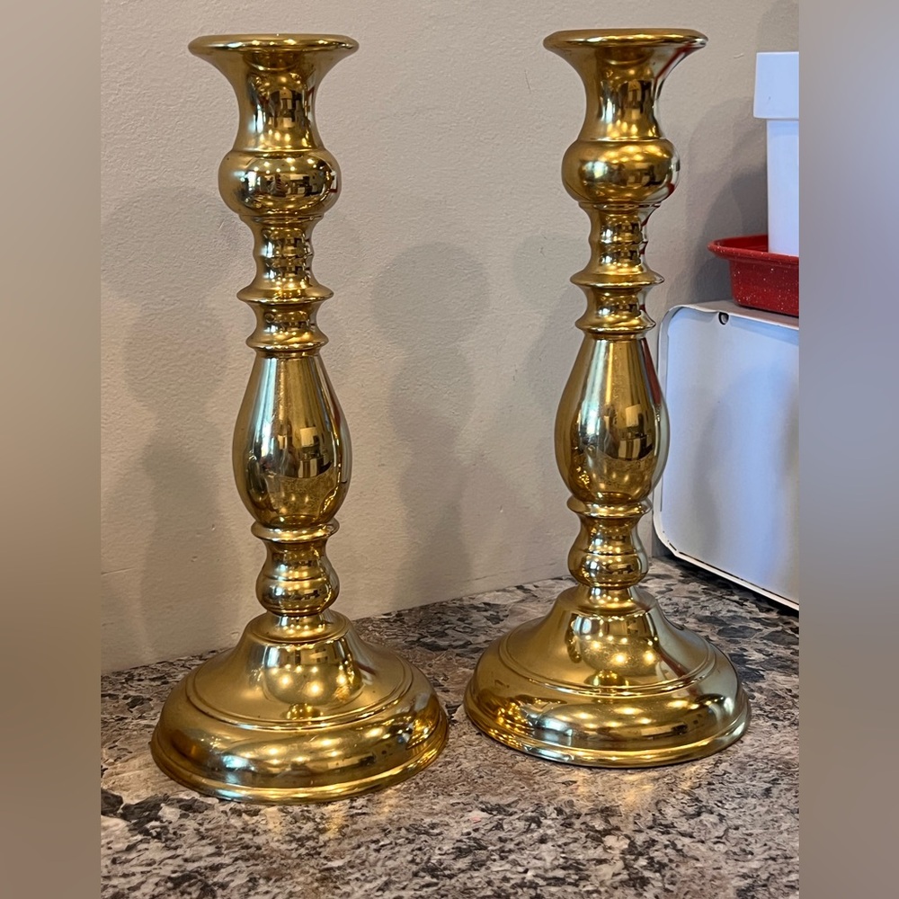Luxurious Brass Candle Holders Virginia metalcrafters #3016 RARE